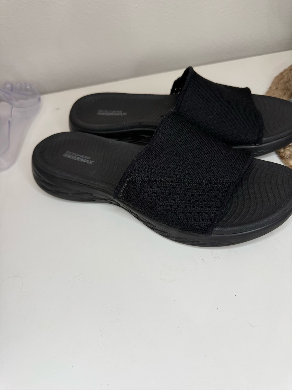 Skechers GOwalk Max Black Slide Sandals Comfort Recovery Women’s 9.5 10